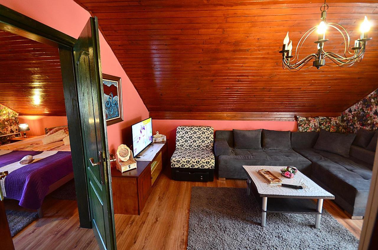 Villa Miris Dunja ซลาตีบอร์ ภายนอก รูปภาพ