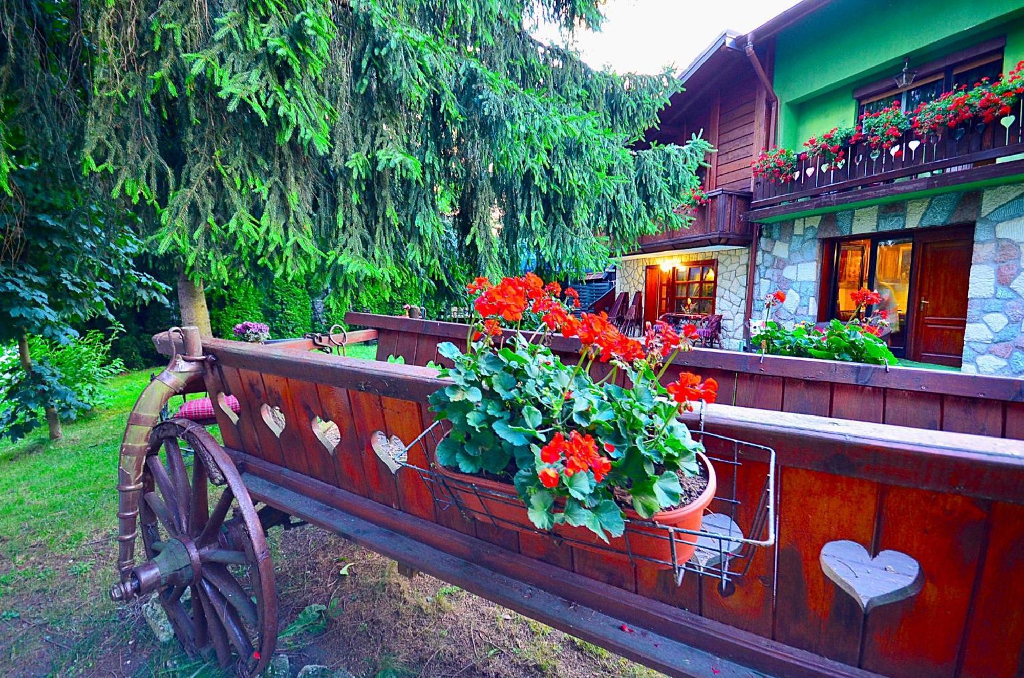 Villa Miris Dunja ซลาตีบอร์ ภายนอก รูปภาพ