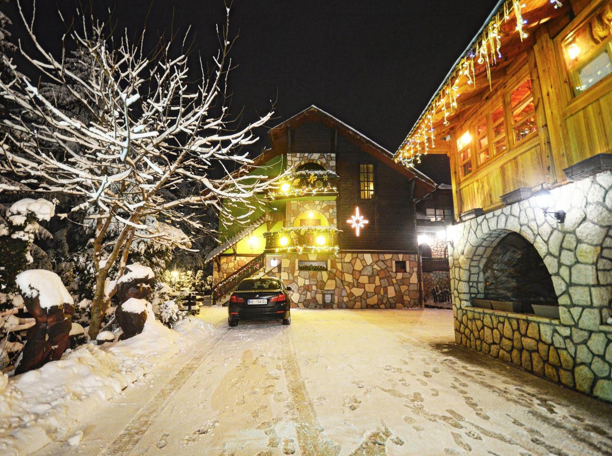 Villa Miris Dunja ซลาตีบอร์ ภายนอก รูปภาพ