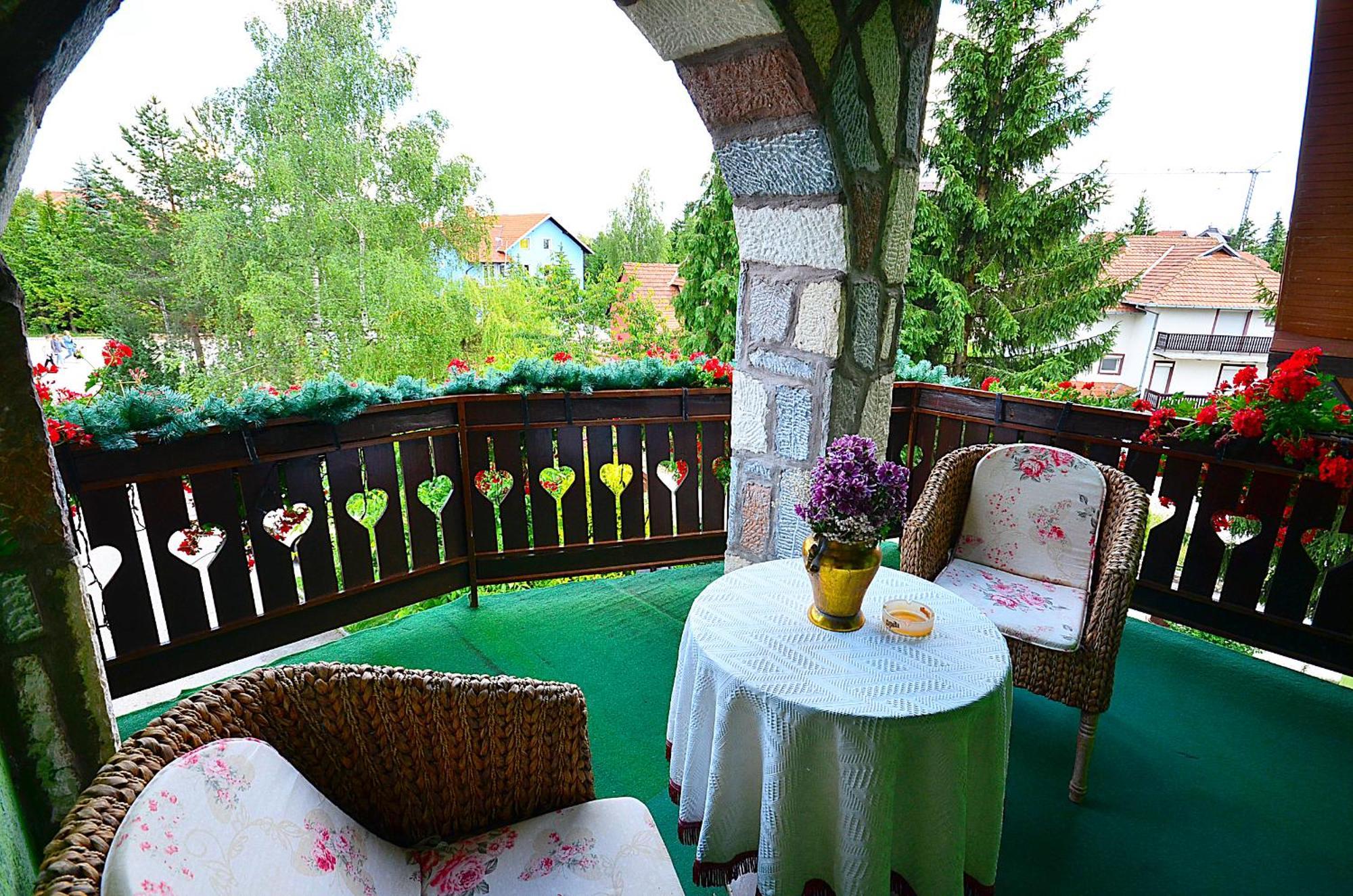 Villa Miris Dunja ซลาตีบอร์ ภายนอก รูปภาพ