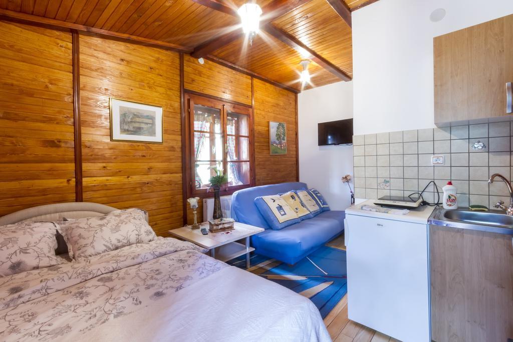 Villa Miris Dunja ซลาตีบอร์ ภายนอก รูปภาพ