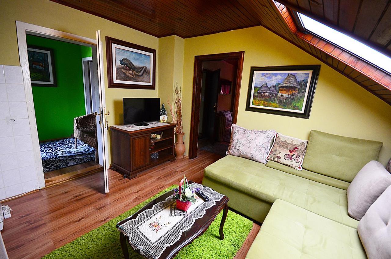 Villa Miris Dunja ซลาตีบอร์ ภายนอก รูปภาพ